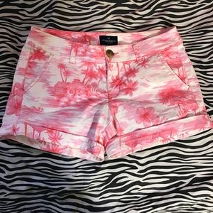 Pink Hawaiian shorts